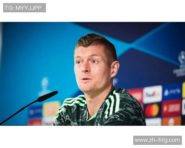 克罗斯在足球历史中的地位与影响力探讨及其职业生涯的辉煌成就回顾